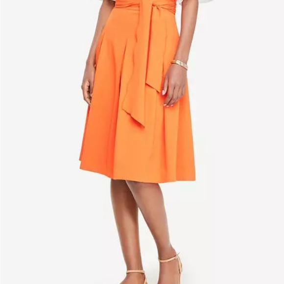 Ann Taylor - Petite 0P Rich Mango Belted Full Midi Skirt - Picture 3 of 4